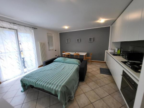 Russo's apartment